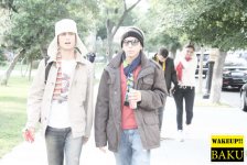 Флешмоб " Winter in Summer" в Баку  - в летнюю жару в зимней одежде (фотосессия)